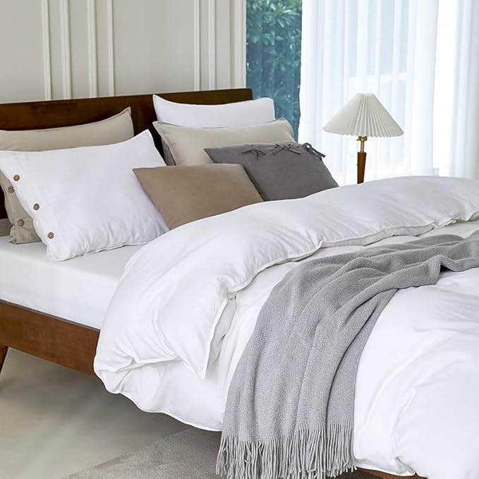 EVERLY 100% Pure Linen Duvet Cover Set King Size 104X90Inch 3pcs (1 Duvet Cover,2 Pillowcases) Soft and Breathable for All Season with Coconut Button Closure, Suitable for Hot Sleepers-White-King