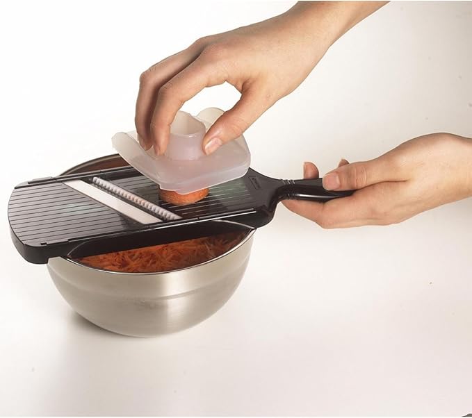 Kyocera Advanced Ceramic Wide Julienne Slicer, Black