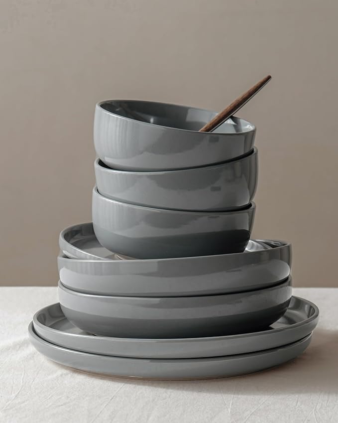 Famiware Milkyway Stoneware Dinnerware Sets with Mugs, Service for 4 (16pcs), Plates and Bowls Sets, Scratch Resistant, Microwave and Dishwasher Safe Dishes Set, Dark Gray