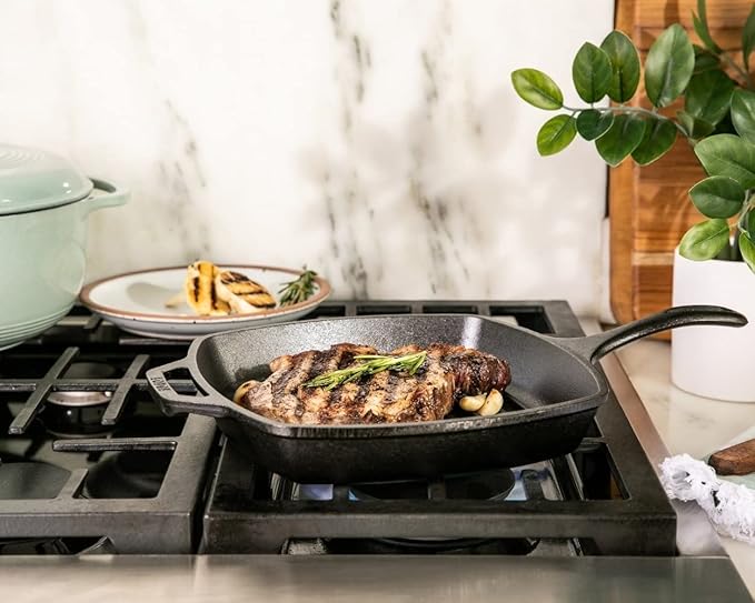 Lodge Cast Iron Grill Pan, Square, 10.5 Inch