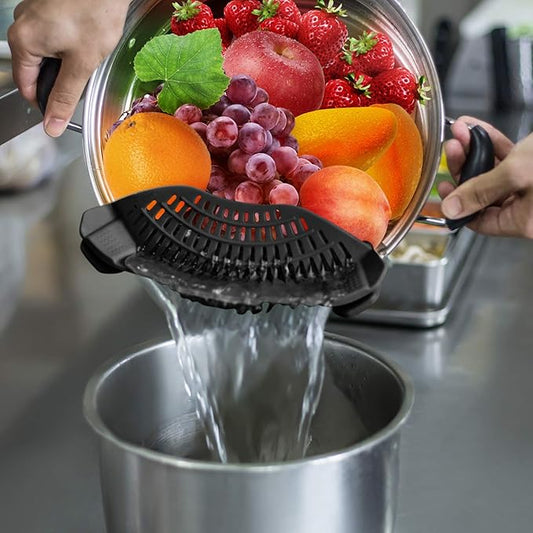 AUOON Clip On Strainer Silicone for All Pots and Pans, Pasta Strainer Clip on Food Strainer for Meat Vegetables Fruit Silicone Kitchen Colander