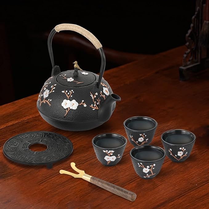 Dyna-Living Cast Iron Teapot 1200ml/40.6oz Japanese Tea Set with 4 Tea Cups Japanese Cast Iron Teapot with Infuser Japanese Tea Kettle Stovetop Gift for Tea Lover