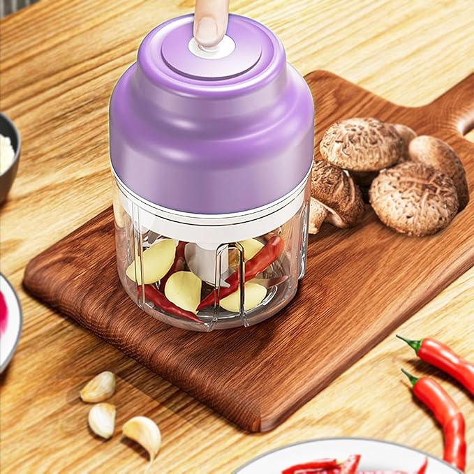 Electric Garlic Chopper, 320ML Portable Veggie Chopper, Rechargeable Vegetable Chopper,Garlic Grinder Masher Onion Chopper, Blender to Vegetable, for Ginger, Nuts,Chili, Fruit, Meat and Spices