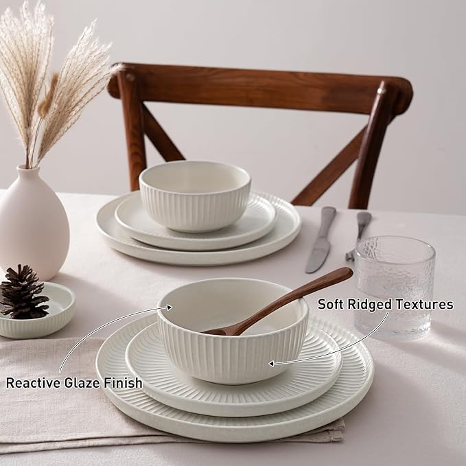 Famiware Starlight Dinnerware Sets, Plates and Bowls Dish Set of 6 (18 Pieces), Ribbed Textured Tableware - Dishwasher & Microwave Safe, Chip Resistant, Reactive Glaze, Matte Reactive White