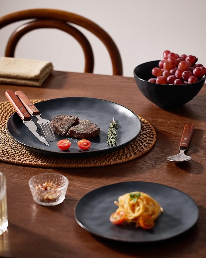 Famiware Dinnerware Sets for 4, Ocean Round 12-Piece Kitchen Plates and Bowls Sets, Microwave and Dishwasher Safe, Scratch Resistant, Matte Black
