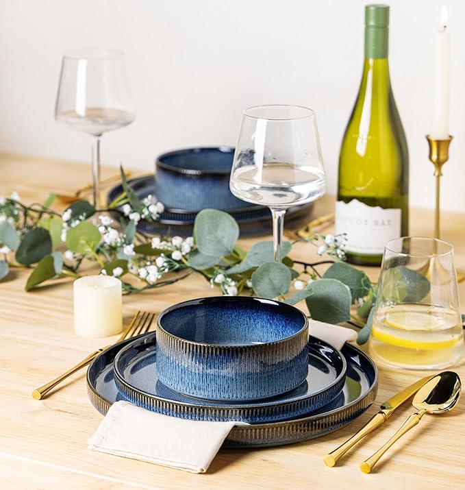 TheTerra Ceramic Dinnerware Sets for 6, 18 Pieces Porcelain Lightweight Speckled Plates and Bowls Sets, Scratch Resistant Dish Set, Oven & Microwave & Dishwasher Safe, Starry Blue