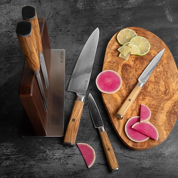 Yatoshi Knives Magnetic Kitchen Knife Block Set - Japanese 67 Layer High-Grade VG-10 Steel Knives, Sharp, Professional Kitchen Knife Set - Damascus (6 pieces), Olive Wood Handles