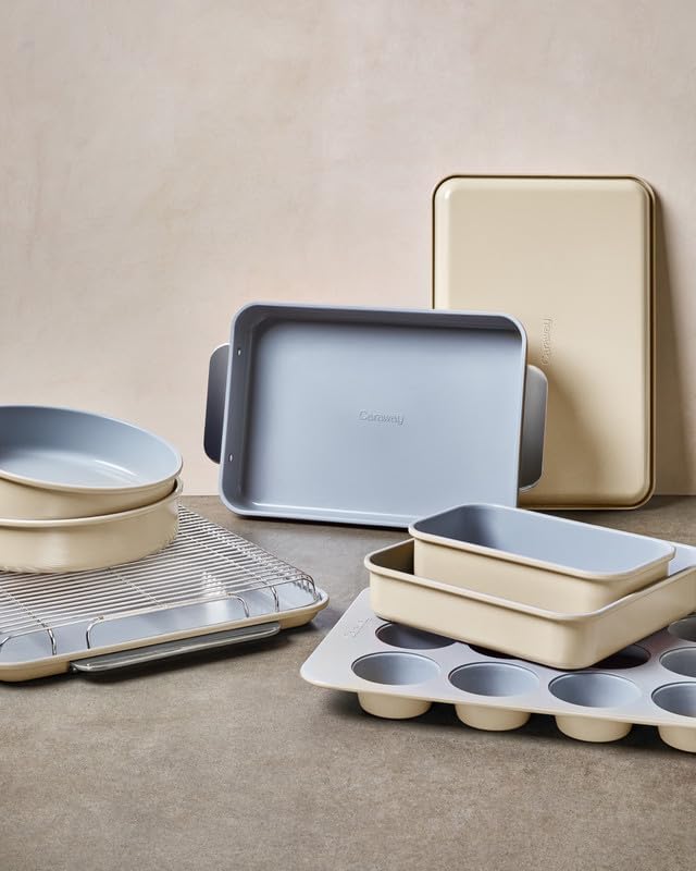 Caraway Non-Stick Ceramic 9”x13” Rectangle Pan - Naturally Slick Ceramic Coating - Non-Toxic, PTFE & PFOA Free - Perfect for Brownies, Lasagnas, and More - White