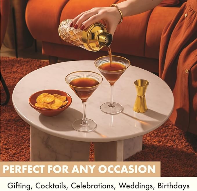 VEMACITY - Luxury Cocktail Shaker Set - Gold Glass Cocktail Shaker with Built-In Strainer + 2 Ribbed Espresso Martini Glasses with Gold Rims, Bar Spoon & Jigger | Ideal for Christmas & New Years