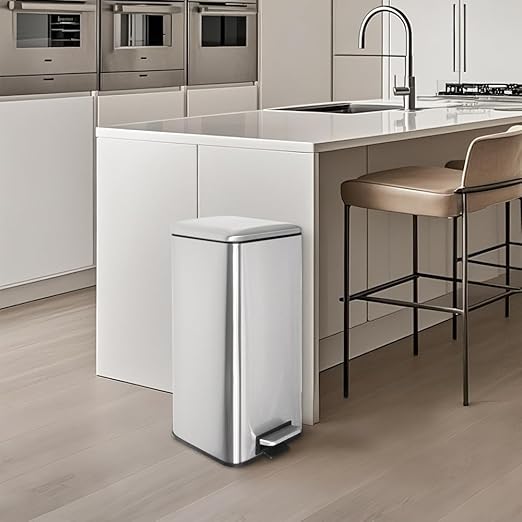 8-Gallon Trash Can, 30 Liter Stainless Steel Garbage Can, Round Trash Can with Lid, Slim Garbage can Featuring a Removable Inner Liner (Silver, 30L-Square)