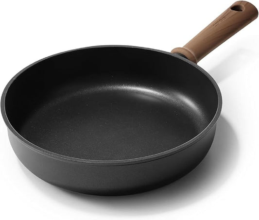 CAROTE Non Stick Frying Pans, 9.5" Nonstick Skillet Titanium Frying Pan Chef's Pan, Titanium Lightweight, Stay-cool Handle, Compatible with All Stoves, Black