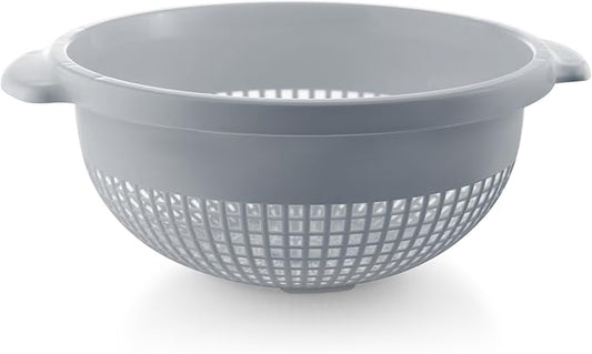 YBM HOME Deep Plastic Strainer Colander with Handle – Made of Food Safe BPA-Free Plastic - Durable and Dishwasher Safe - Use for Pasta, Noodles, Spaghetti, Vegetables and More (1, Gray)