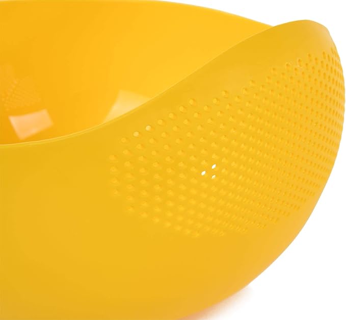 Mintra Home Rice Colander (Yellow) - Strainer, Lightweight for cleaning, beans, fruit and vegetables 9.5x13x7