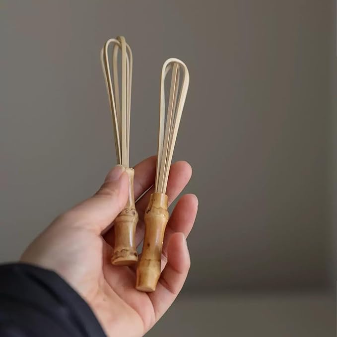 Wooden Whisk, Handcrafted Bamboo Whisks for Cooking Non Scratch, Balloon Whisk for Pancake Batter, Eggs and Sauces, Wooden Whisks Tool For Nonstick Cookware Pans, Bamboo Cooking Utensils (Mini Whisk)