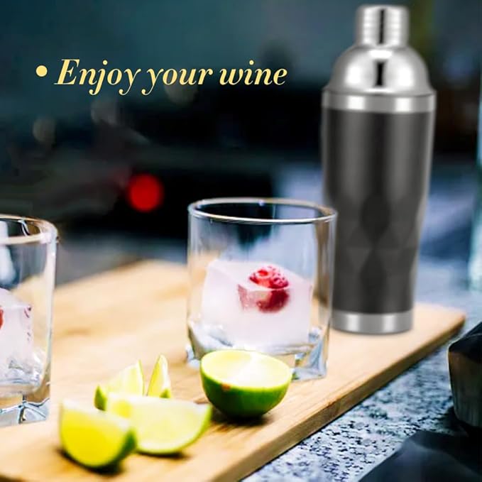 20 oz Cocktail Shaker, Martini Shaker Drink Mixer with Built-In Strainer, Stainless Steel Shakers Double-layer insulation