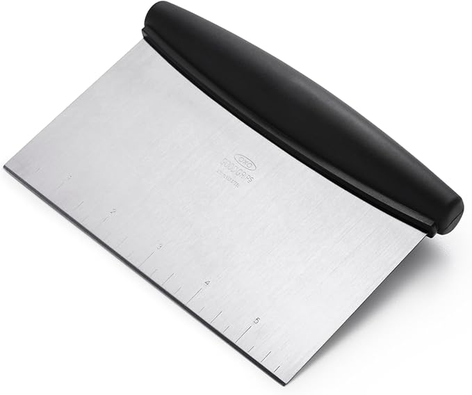 OXO Good Grips Stainless Steel Multi-Purpose Scraper & Chopper, Dough Cutter for Pizza, Bread and Cookie Dough, Multi-Purpose Vegetable Chopper, Dishwasher-Safe Kitchen Essential