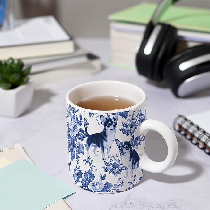Chihuahua Blue French Toile Mug, Chihuahuas Lover Gifts for Women, Blue Chinoiserie Toile Coffee Cup for Chihuahua Mom, Dog Lovers Tea Coffee Mug Birthday Gifts for Dog Owners, 11oz