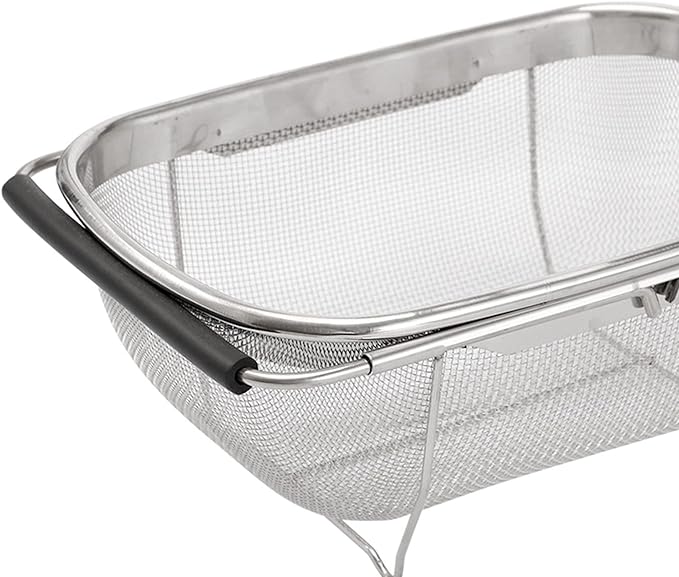 Over The Sink Colander, 4 Quarts Stainless Steel Oval Colander with Expandable Rubber Grip Handle, Fine Mesh Strainer Baskets Kitchen Colanders for Strain, Drain, Rinse Vegetable, Fruits, Black