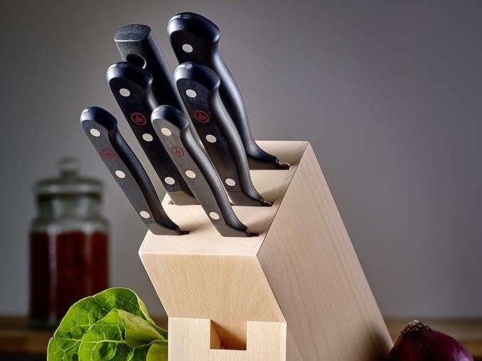 WÜSTHOF 8" Gourmet Chef's Knife, Black