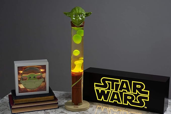 Star Wars Jedi Master Yoda 18-Inch 3D Top Motion Lamp, Mood Light
