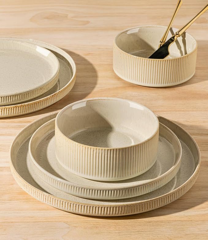 TheTerra Ceramic Dinnerware Sets for 6, 18 Pieces Porcelain Lightweight Speckled Plates and Bowls Sets, Scratch Resistant Dish Set, Oven & Microwave & Dishwasher Safe, Cappuccino