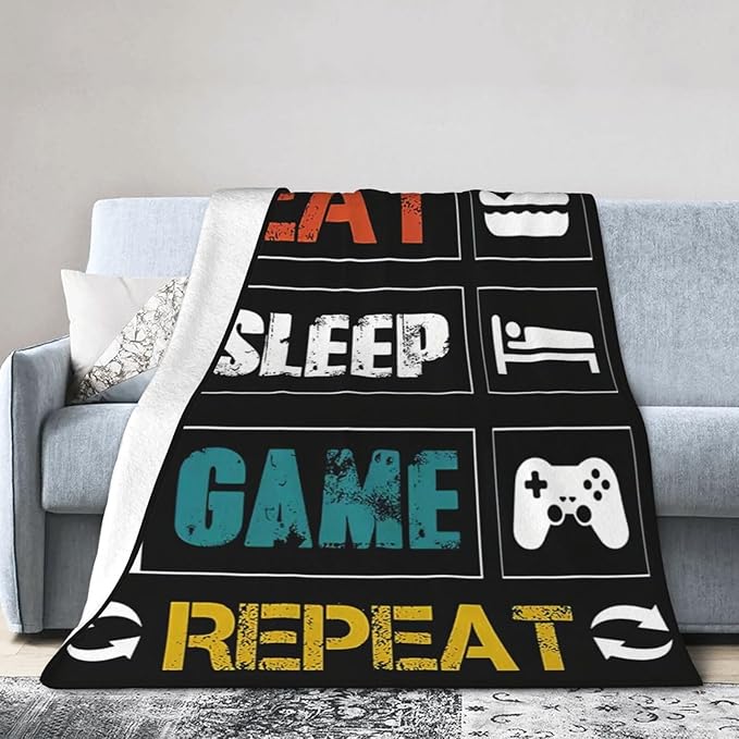 Game Blanket Gaming Gamer Throw Blanket Cozy Plush Black and White Fleece Flannel Ultra Soft Blankets Lightweight Fuzzy Party Gifts for Girls Boys Women Men Adult Kids 50"X40"