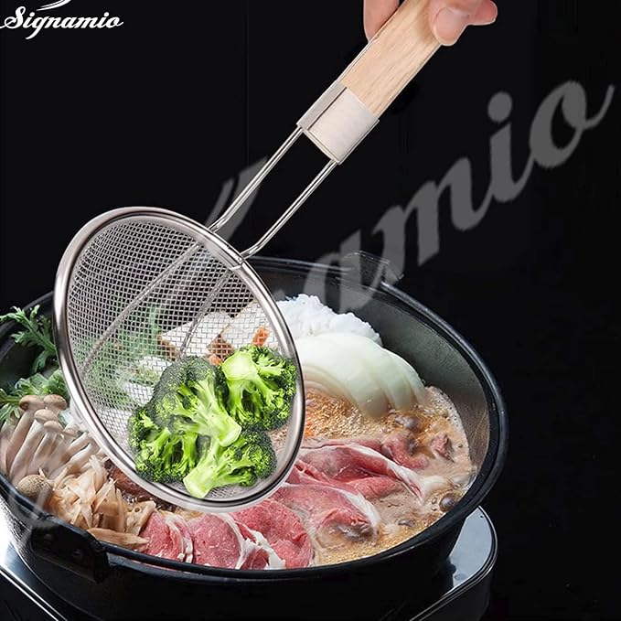 Diameter 14 cm Stainless Steel Deep Fry Net Spoon Oil Strainer for Kitchen - Frying Spoon for Puri & Poori Strainer Kitchen Utensil for Frying, Cooking & Straining Tool Wood Handle