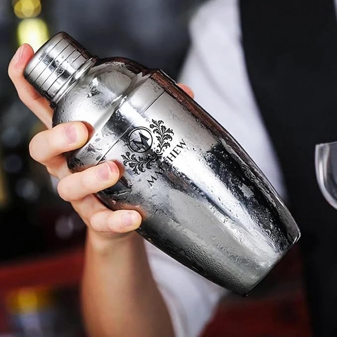 Custom Name Cocktail Shaker Set 24 oz - Personalized Stainless Steel Martini Shaker with Strainer & Measurements - Bar Shaker Gift for Bartenders & Cocktail Enthusiasts