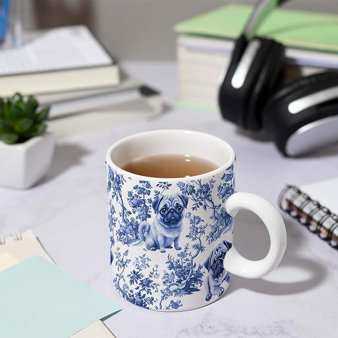 Pug Blue French Toile Mug, Pugs Lover Gifts for Women, Blue Chinoiserie Toile Coffee Cup for Pug Mom, Dog Lovers Tea Coffee Mug Birthday Gifts for Dog Owners, 11oz