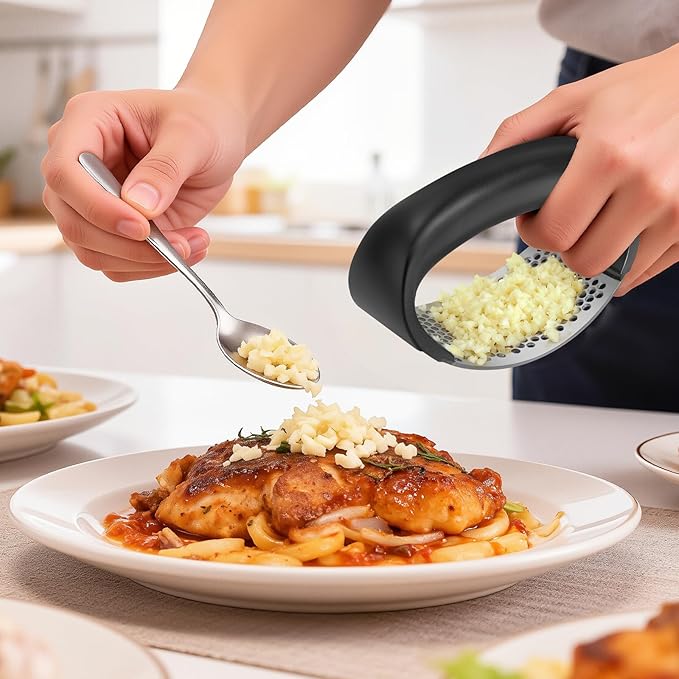 Cook Guy 304 Stainless Steel Garlic Press Rocker - Premium Stainless Steel Garlic Press Rocker –Garlic Mincer with a Comfortable Grip Garlic Grinder