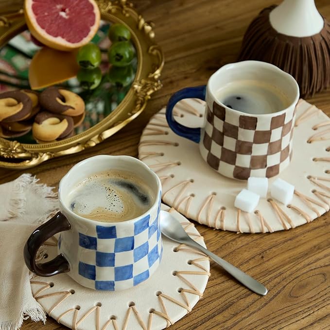 Retro Checkered Ceramic Coffee Mug 16Oz - Extra Large Handle, Microwave Safe Vintage Patterned Tea Cup for Home-2pack