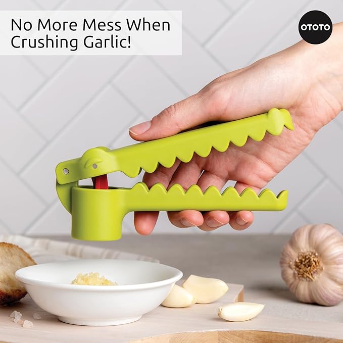 OTOTO Garligator Garlic Press - Garlic Mincer Tool - Funny Gifts - Alligator Garlic Press - Garlic Crusher Press with Ergonomic Handle
