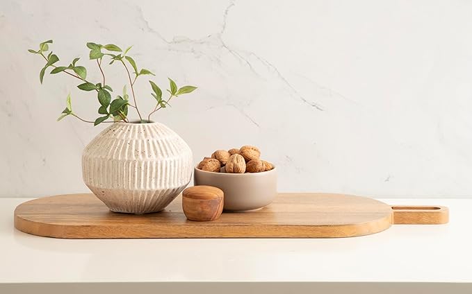 Kate and Laurel Staven Transitional Capsule Serving Board; 30 x 11; Natural Wood; Modern Food-Safe Charcuterie Board Made from Solid Mango Wood for Use as Kitchen Countertop Cheese Board