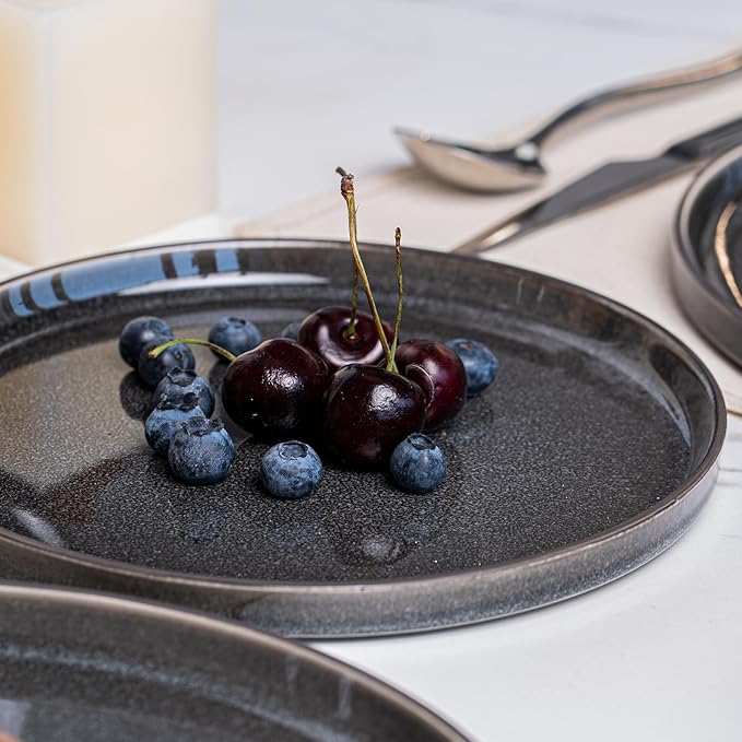 Stoneware Dinnerware Sets, Plates and Bowls Set for 4, 12-Piece Modern Stoneware Dinnerware – Chip Resistant, Non-Toxic, Dishwasher and Microwave Safe Tableware，Matte Black