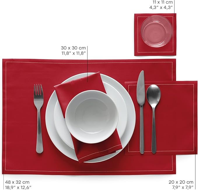 Cotton Cocktail Napkin - 4.3 x 4.3 in - 50 units per roll - Lipstick Red