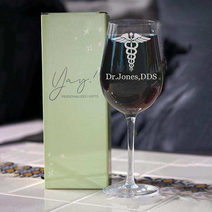 Custom Ebgraved Wine Glass - Personalized Gifts for Eye Doctors, Graduation Gift for Dental Student, Birthday Appreciation Gift for Best Ophthalmologist (Wine, Eye Doctor)