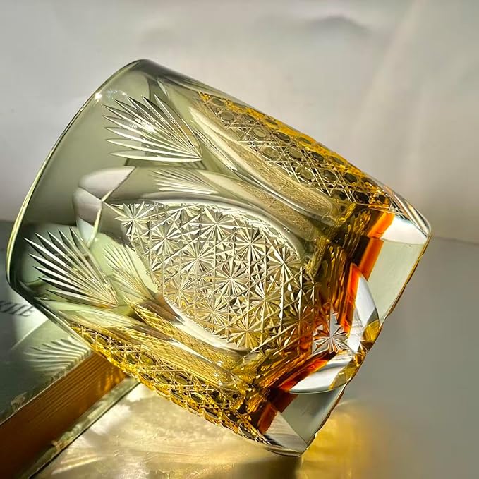 suigetsu Japanese Crystal Whiskey Glass, Cut Crystal Pattern, Luxury Cocktail Glassware (Champagne)