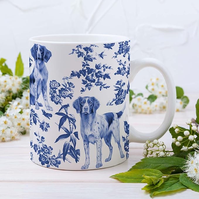 Brittany Blue French Toile Mug, Brittany's Lover Gifts for Women, Blue Chinoiserie Toile Coffee Cup for Brittany Mom, Dog Lovers Tea Coffee Mug Birthday Gifts for Dog Owners, 11oz
