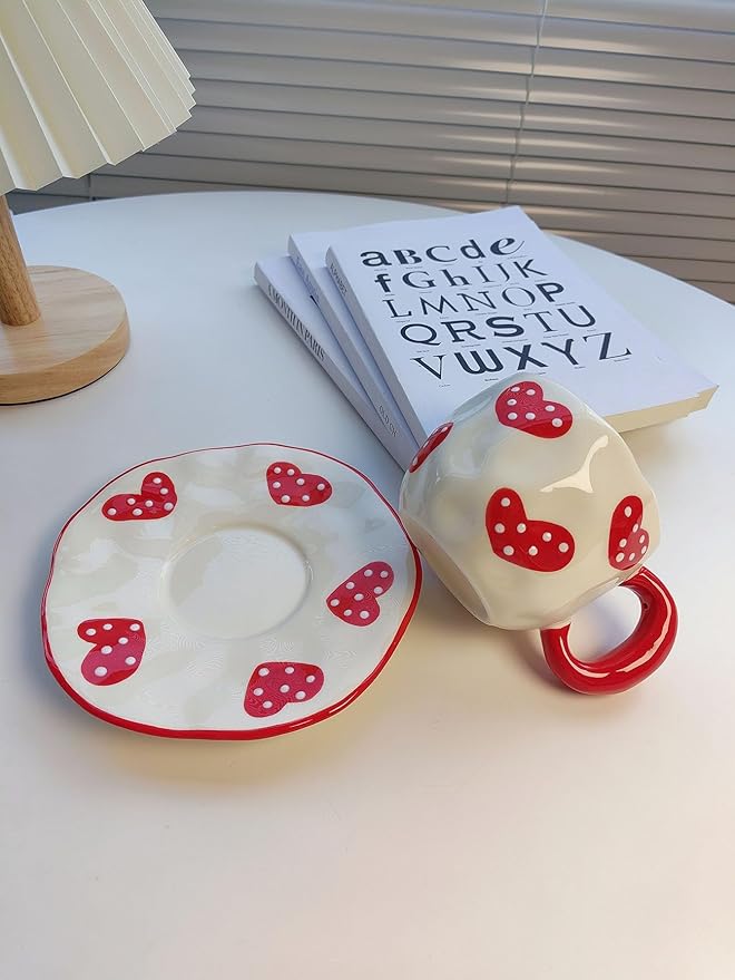 Coffee Mug Set with Saucer Cute Red Hearts Cup Gifts for Women for Birthday Tea Coffee Mug Saucer 250 ML Ceramic Cup Birthday Gift for Women Girls Mom Friend Coffee Mug aucer Set