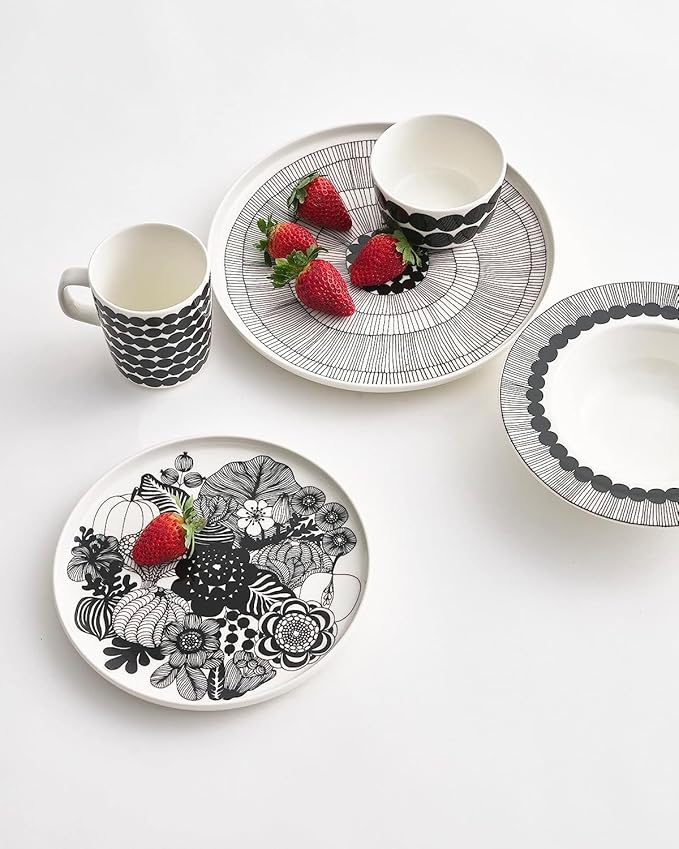 MARIMEKKO Oiva Siirtolapuutarha Dinner Plate — Refine Your Kitchen Décor with Our Iconic Black & White Stoneware — Stylish White Porcelain Dinner Plates to Elevate Your Dining Experience (10”)