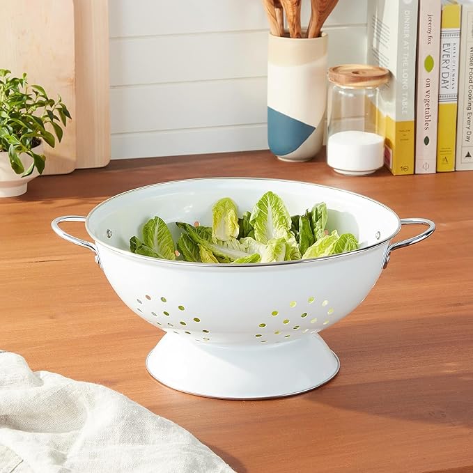 Reston Lloyd Calypso Basics Powder Coated Enameled Colander with Solid Base, Strainer Basket with Handles, for Pasta, Berries, Vegetables, Fruit, White (5 Quart, 160 oz, 4.7 litres)