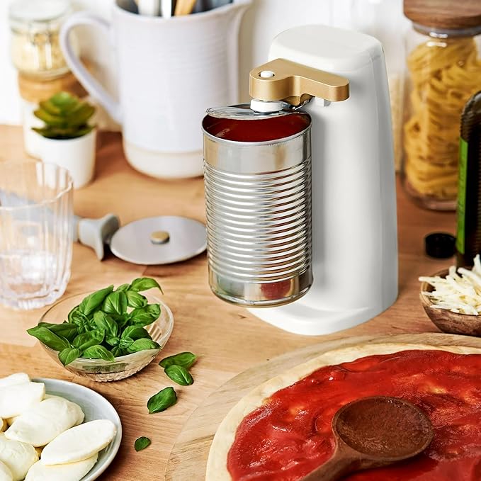 Beautiful Easy-Prep Electric Can Opener, White Icing by Drew Barrymore – Smooth Edge, One-Touch Operation, Stable Non-Slip Base, Compact Design, Kitchen Countertop Essential