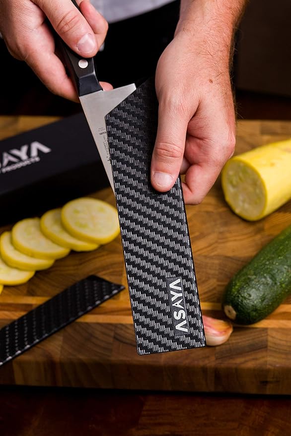 Asaya Professional Knife Edge Guards -Universal Blade Covers - Extra Strength, ABS Plastic and BPA-Free Felt Lining, non-Toxic and Food Safe - Knives Not Included (6Pcs)