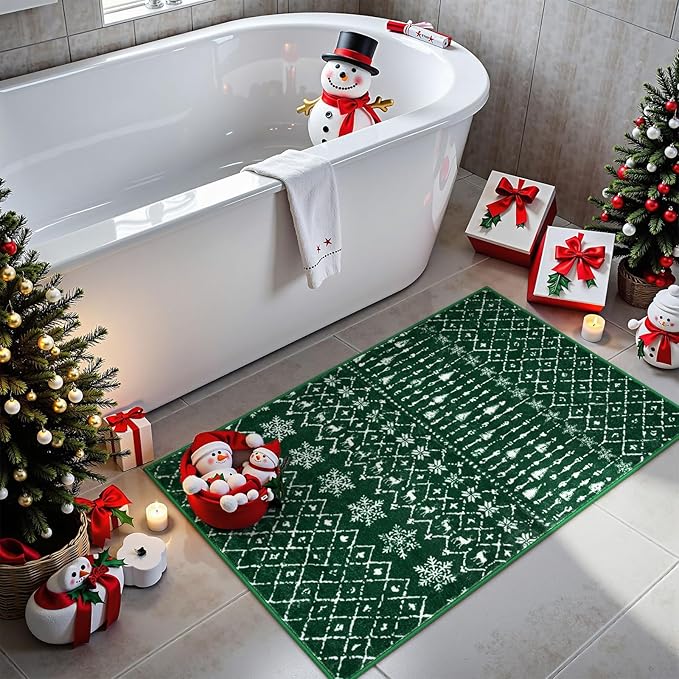 Lahome Christmas 2x3 Entryway Rug Non Slip Soft Small Winter Holiday Kitchen Rug Christmas Indoor Door Mat for Entrance Washable Xmas Low Pile Throw Rug for Bathroom Holiday Decor Green