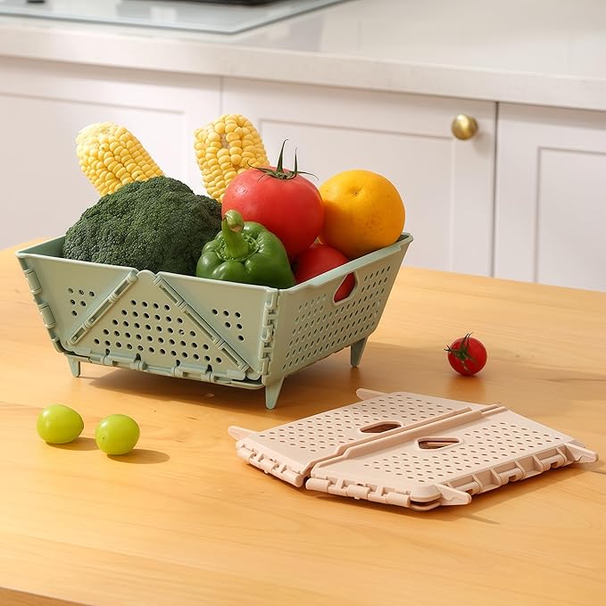 Collapsible Strainers and Colanders for Kitchen, Foldable Plastic Storage Drain Basket for Pasta, Fruit, Vegetables, Berry Space-Saving, BPA-Free, Dishwasher Safe (Green)