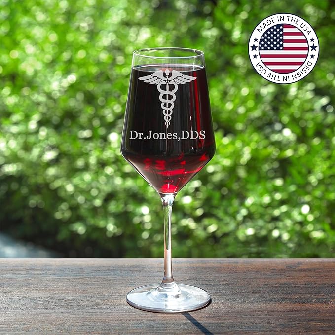 Custom Ebgraved Wine Glass - Personalized Gifts for Eye Doctors, Graduation Gift for Dental Student, Birthday Appreciation Gift for Best Ophthalmologist (Wine, Eye Doctor)
