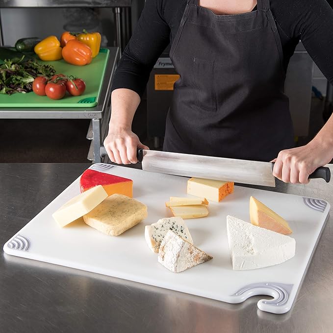 San Jamar Saf-T-Grip Plastic Cutting Board with Safety Hook, 18" x 24" x 0.5", White