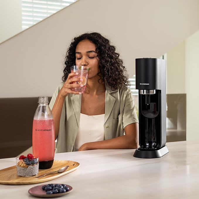 SodaStream MIX™, Sparkling Drink maker & Soda Maker Kit, Carbonates Any Drink, With Dishwasher Safe Carbonating Bottles and 1 CO2 Cylinder/Carbonator, Makes Up To 60L* Drinks, Black