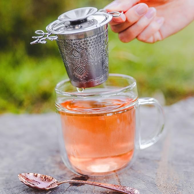 Luxury Tea Strainer Basket Gift Set - Gold Plated Infuser with Engraved Floral Motifs, Crystal Accent Chain for Loose Leaf Tea, Fine Mesh Filter & Ergonomic Handle