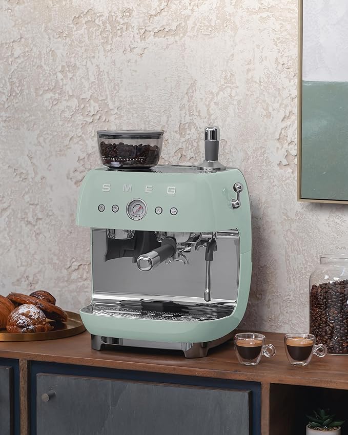 Smeg EGF03 Semi-Automatic Espresso Machine with Built-In Grinder, Dual Thermoblock, 50’s Retro Style – Pastel Green (120 V)